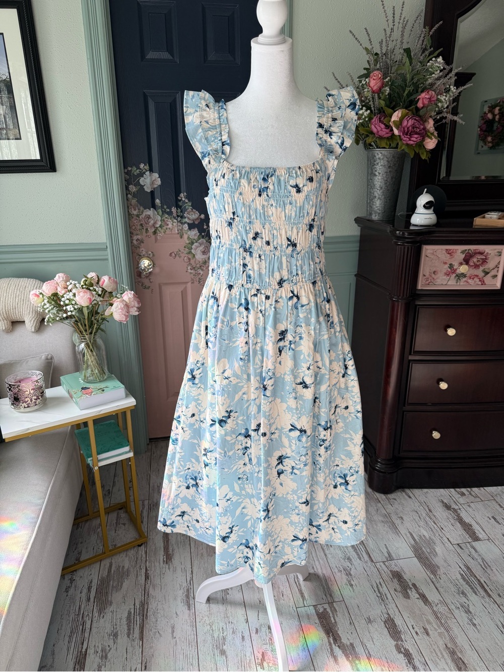 Francesca's Light Blue and White Floral Dress